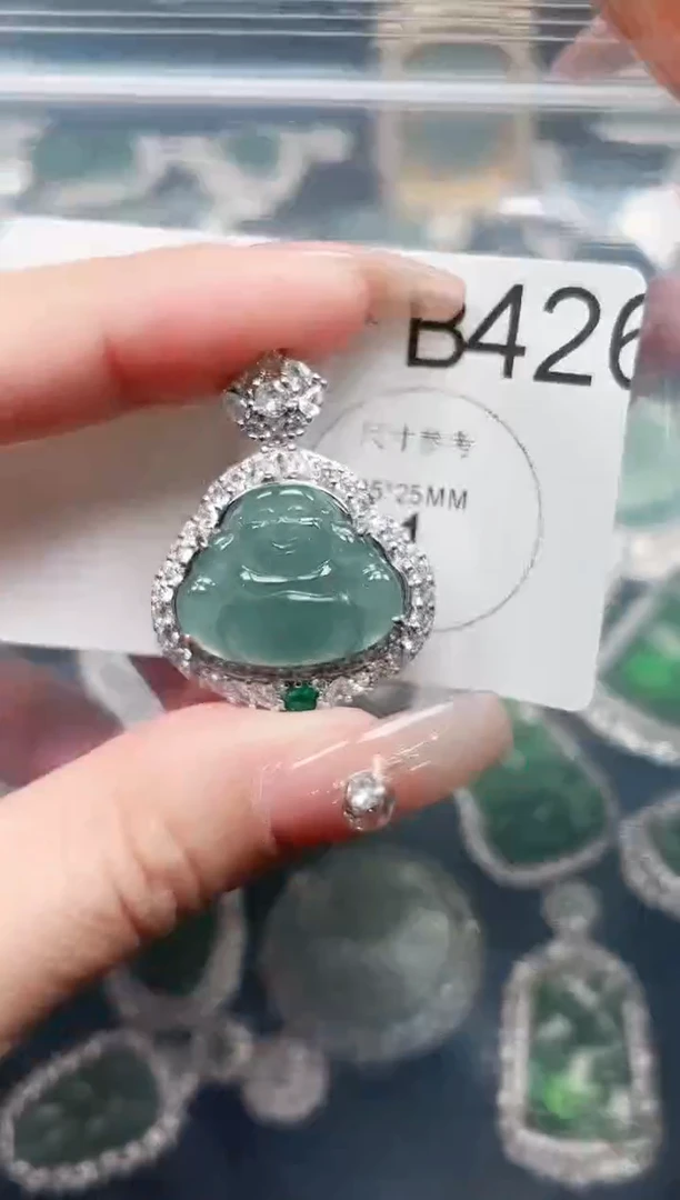 【闪购商品】翡翠颈饰未镶嵌赠皮绳426