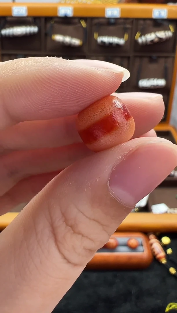 玛瑙/玉髓（覆膜）颈饰未镶嵌139.(微瑕)
