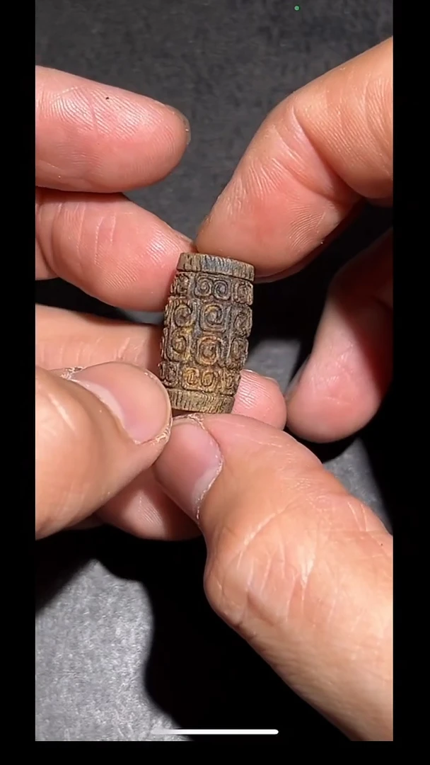 吊坠沉香pz624-18单珠约2.1g约11mm