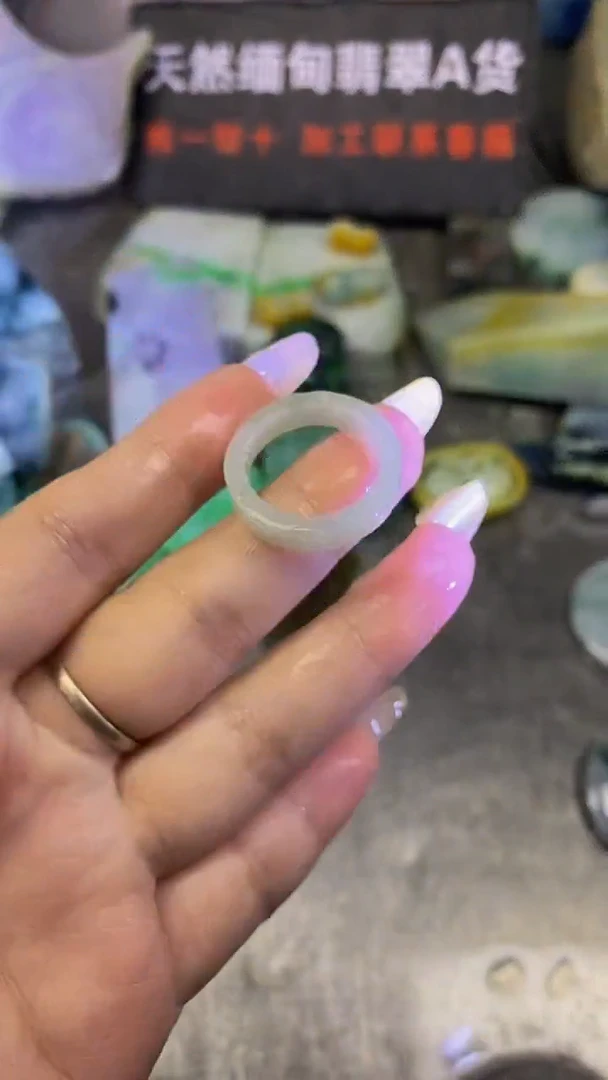 未镶嵌散珠翡翠玉上缘天然翡翠058
