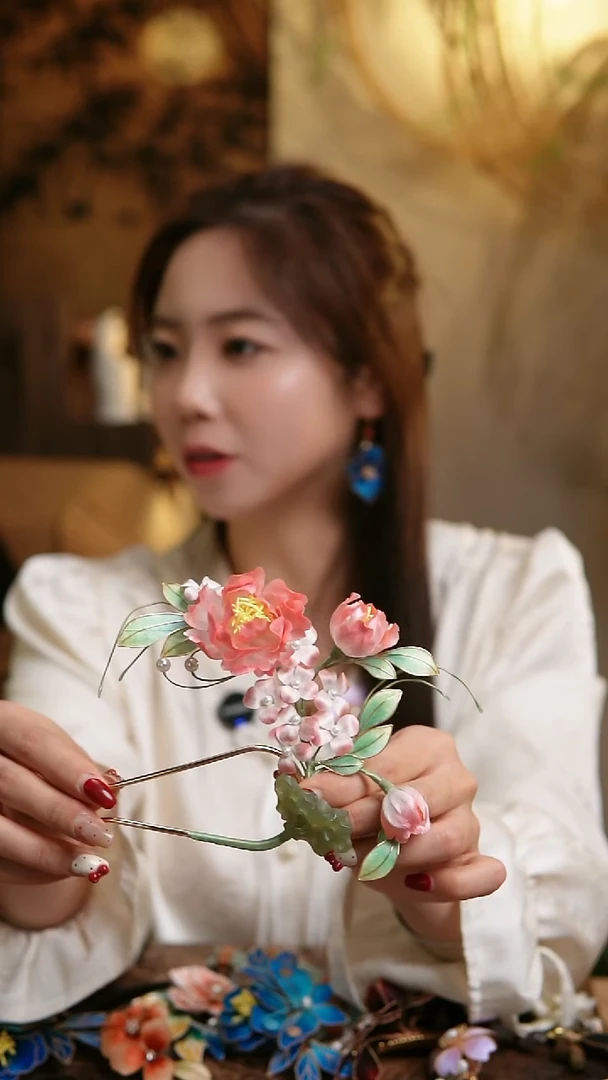 木原创设计非遗绒花工艺A4