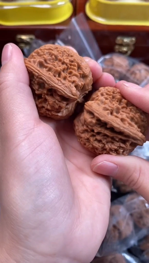 把件文玩核桃南疆石41尺x988