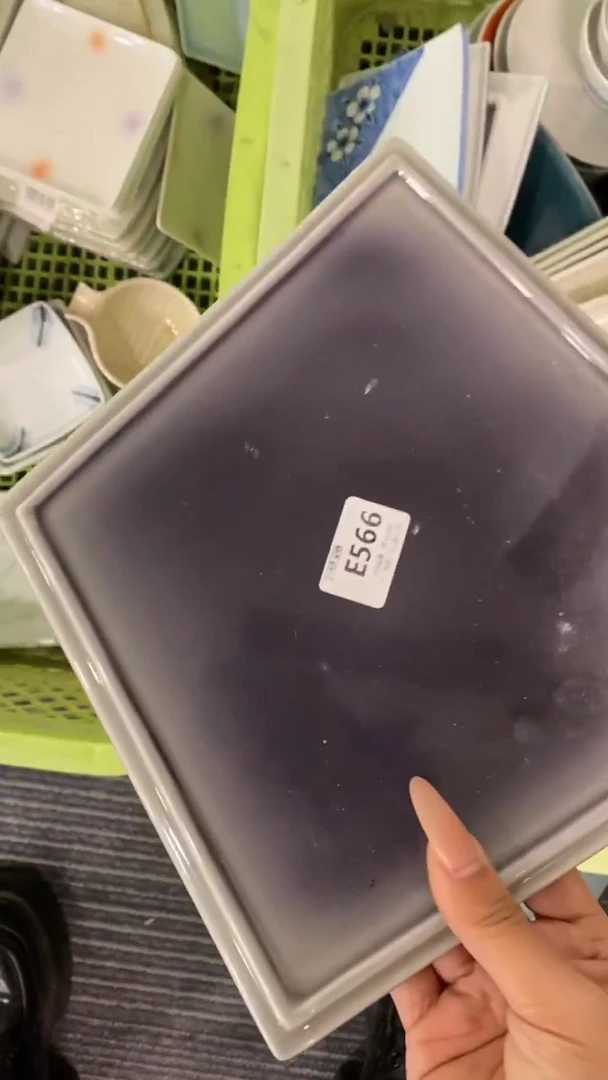 其他死****?回流瓷器默认微瑕，谨慎勿拍E566