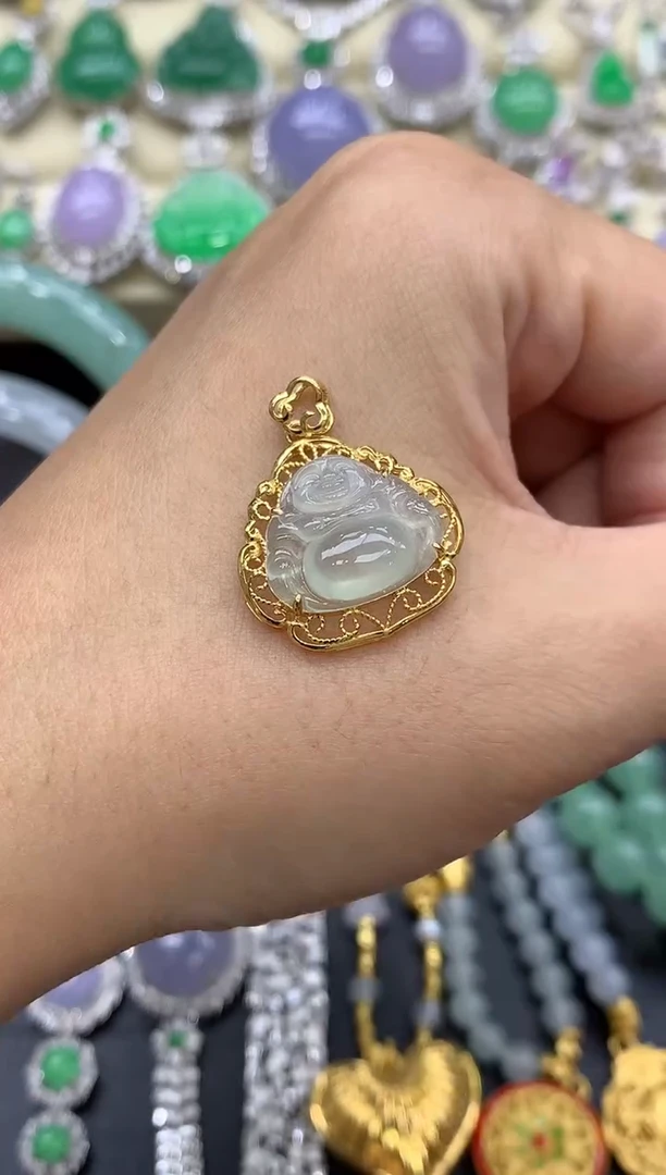 翡翠18K金镶嵌颈饰280-中国好珍宝