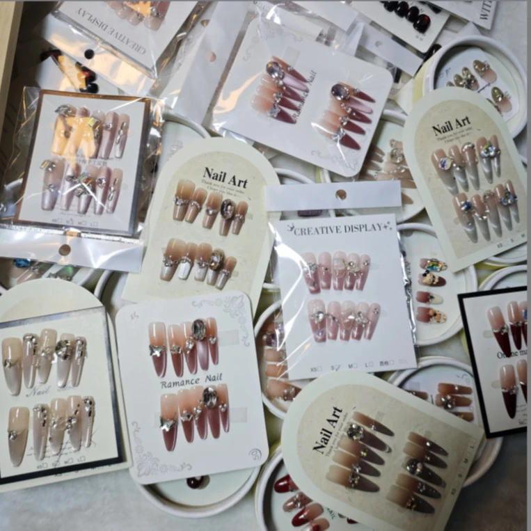 （201-252）过款切勿盲拍！轻奢纯手工渐变爆闪显白辣妹气质穿戴甲