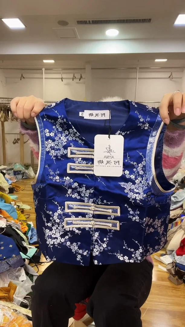 马甲  S 95斤以里