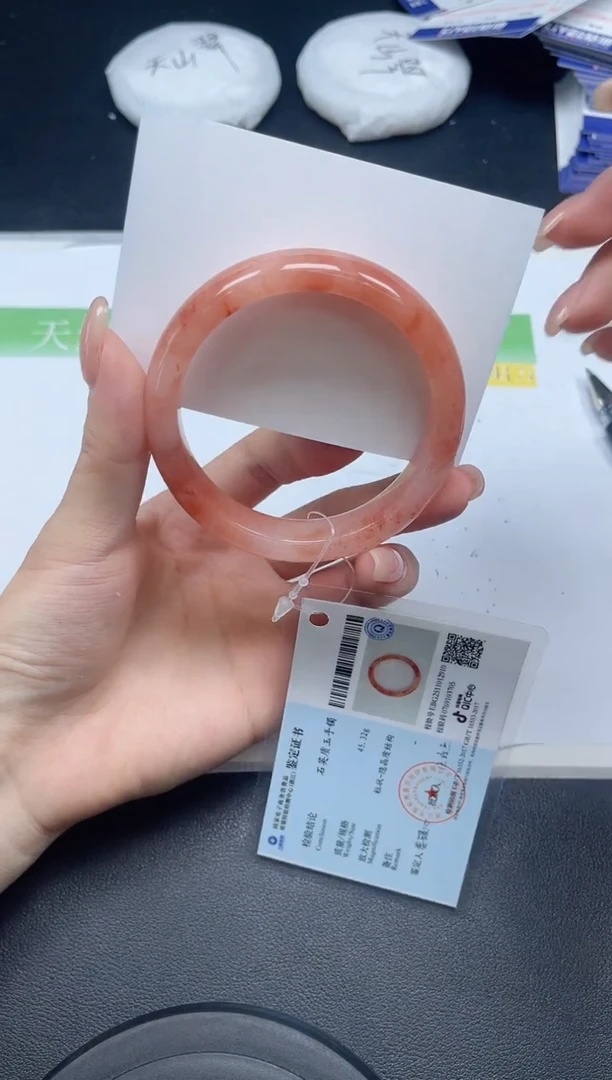 未镶嵌手镯石英质玉099-54