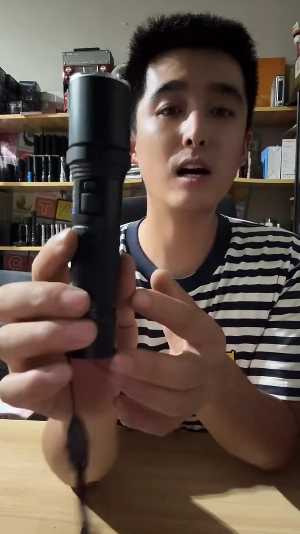 白激光红叶光带电池