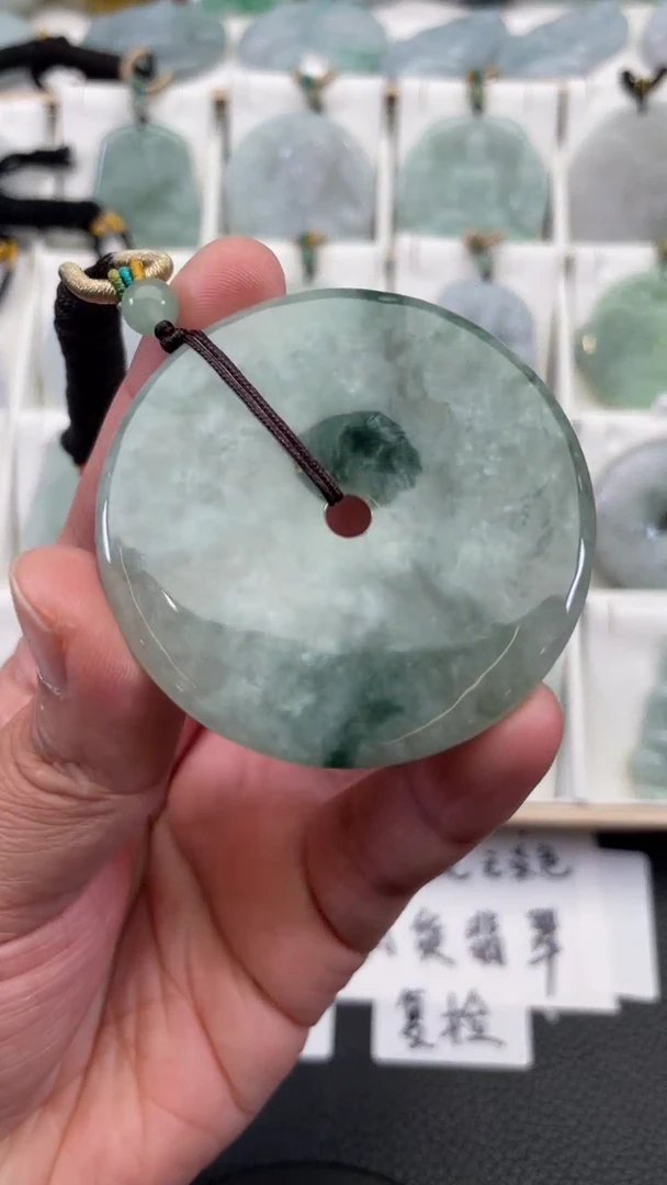 颈饰未镶嵌翡翠天然缅甸翡翠A货235