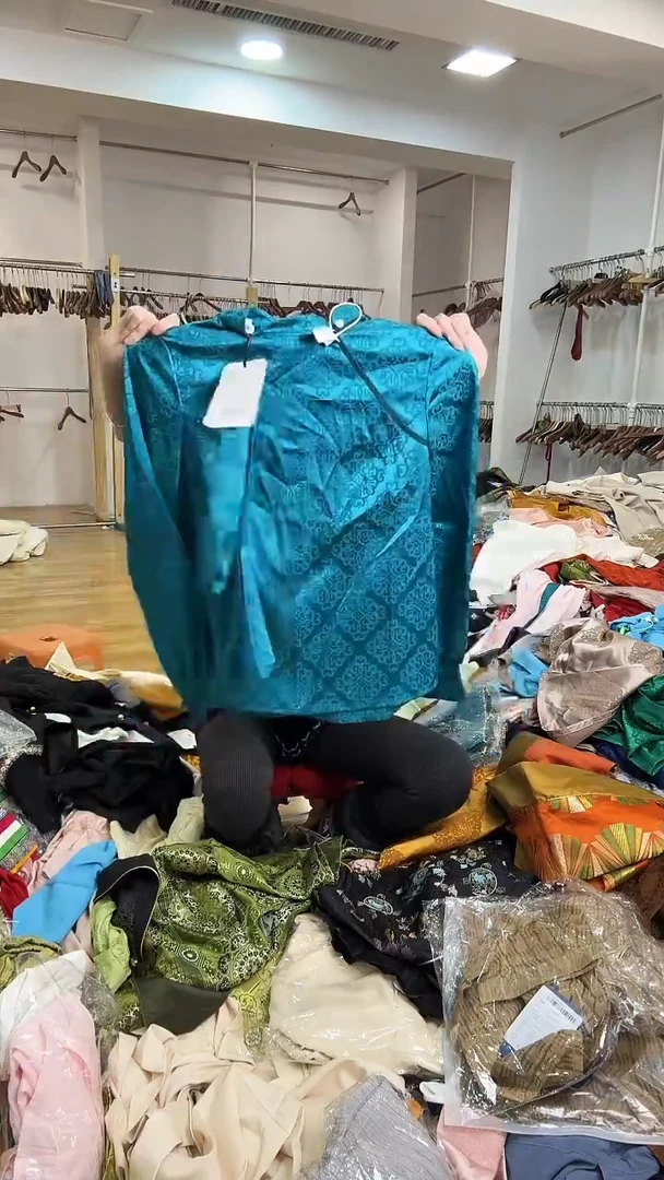 L码        105-115斤