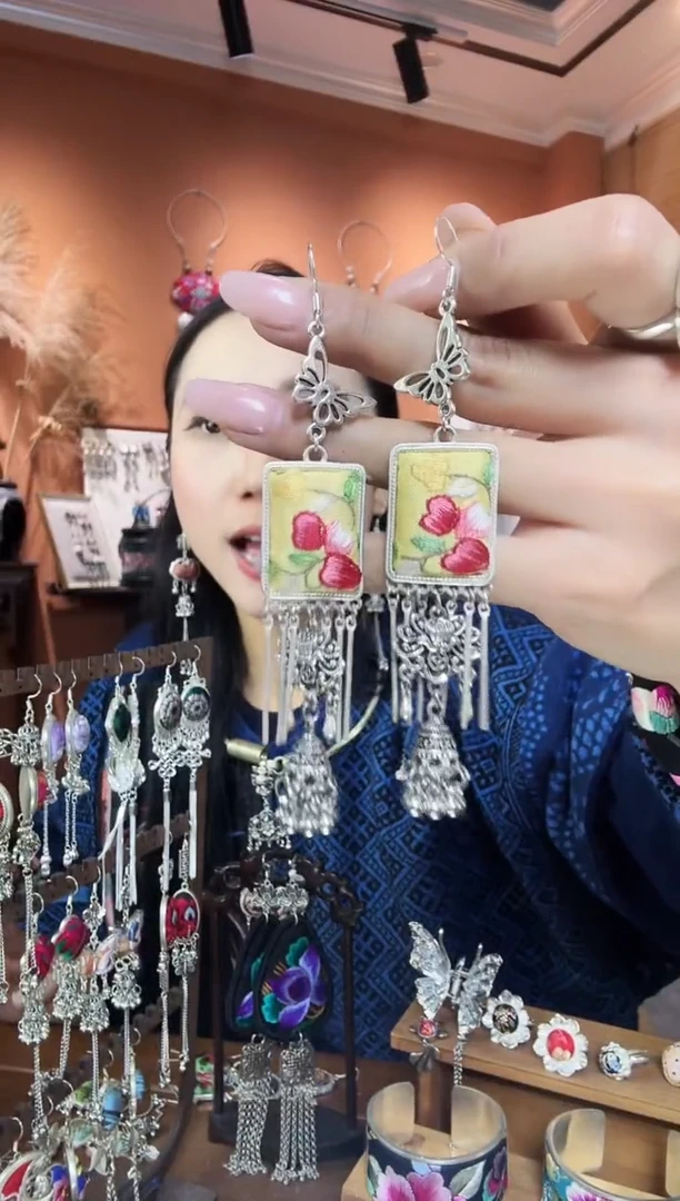 【闪购商品】刺绣传统非遗民族凤手工刺绣饰品耳环