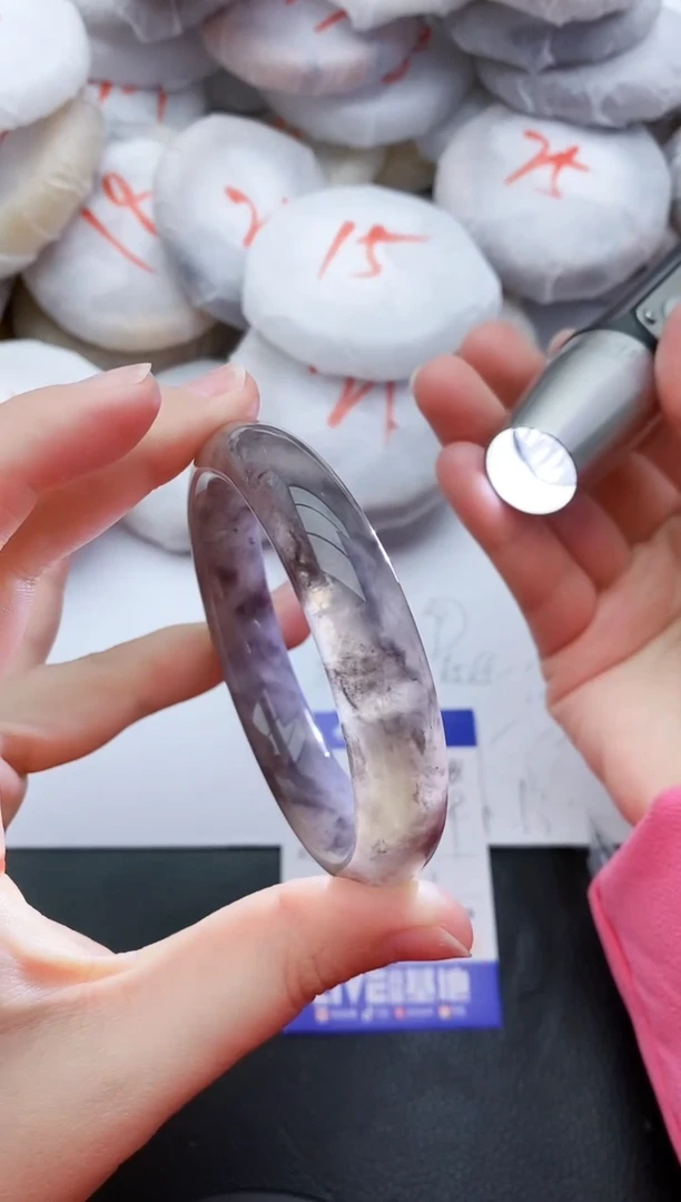 【闪购商品】石英质玉手镯未镶嵌245+58/59