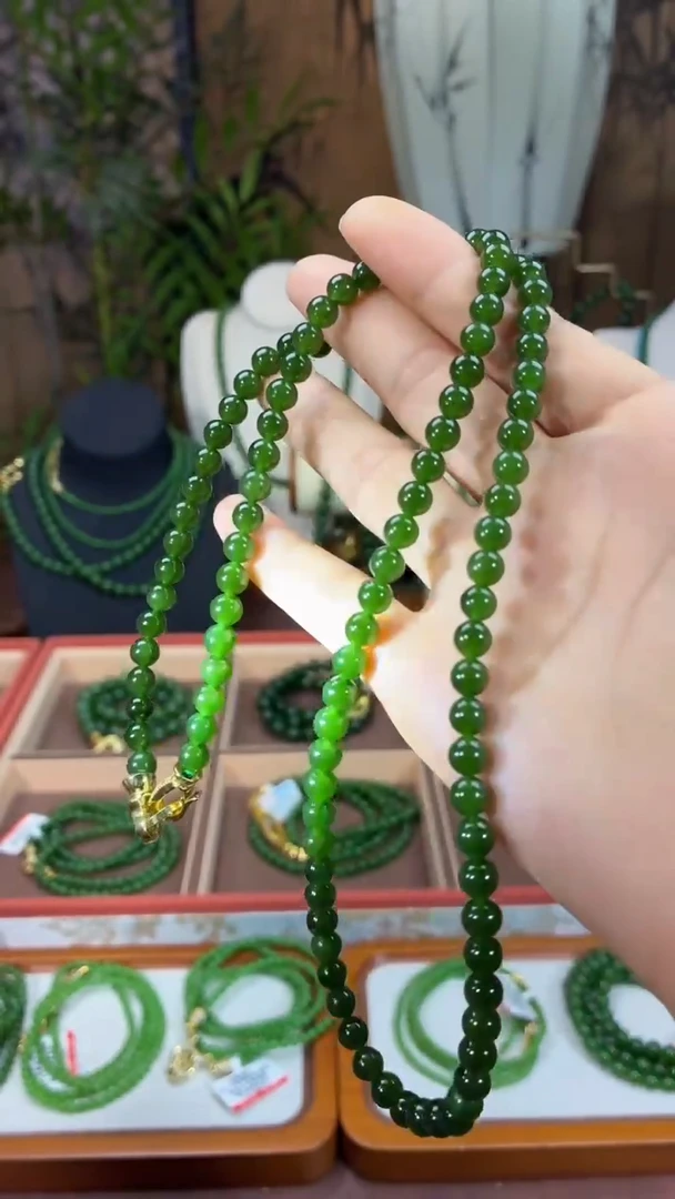 和田玉（碧玉）未镶嵌颈饰6mm辣菠微矿毛衣链