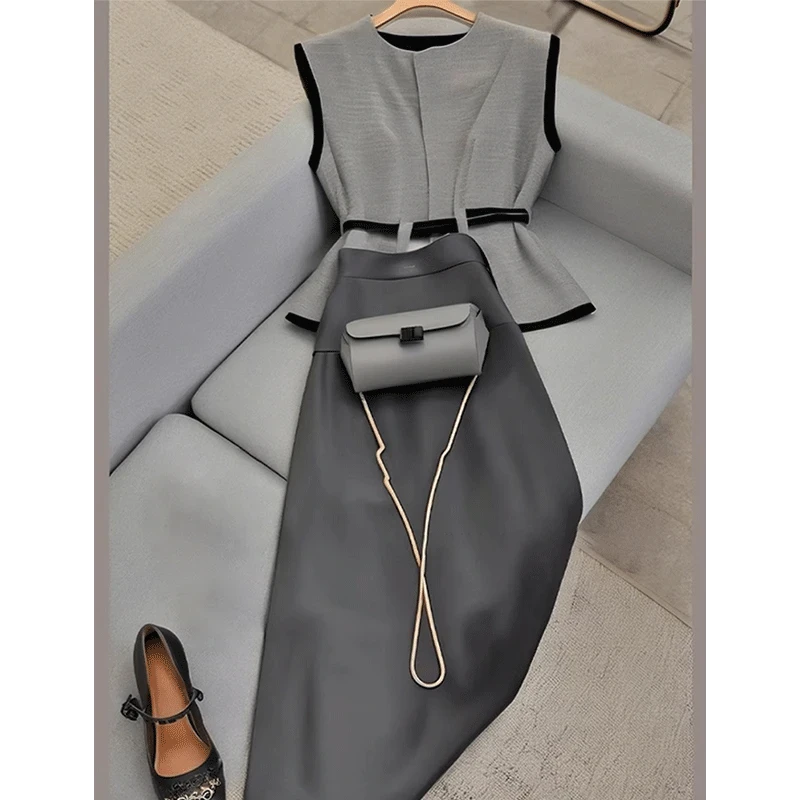 2025夏季通勤风女神范气质高质感无袖灰色马甲收腰显瘦半身裙套装