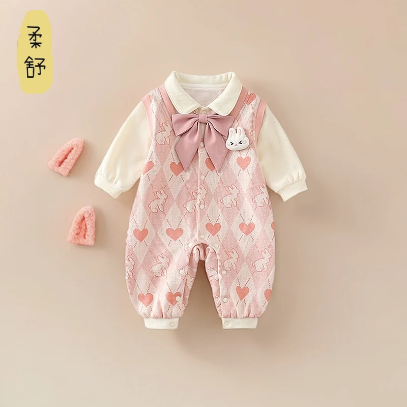 婴儿秋装女宝连体衣学院三个月新生儿衣服春秋季外出服双层爬爬服