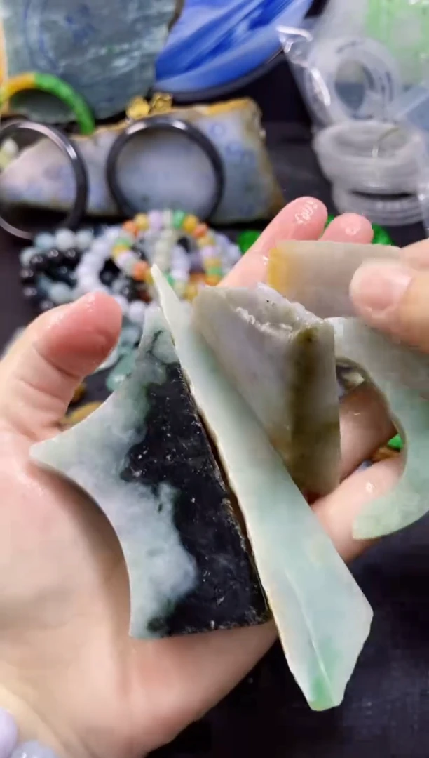 翡翠未镶嵌颈饰154天然翡翠