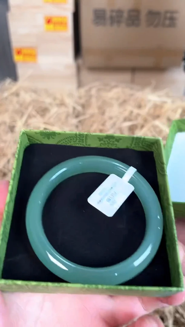 未镶嵌手镯石英质玉DS-9