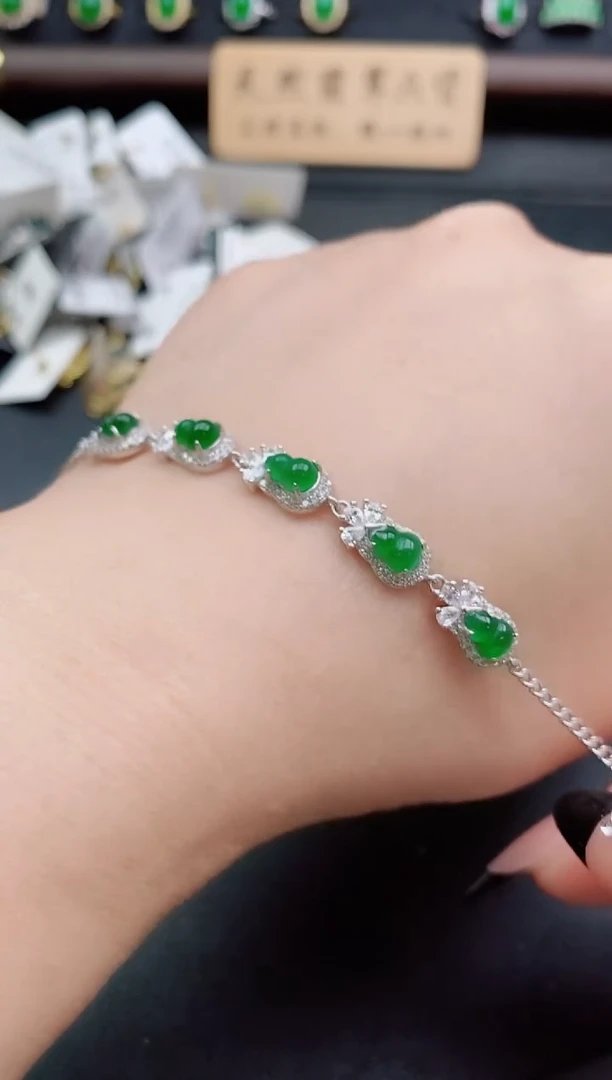 银S925镶嵌戒指翡翠1