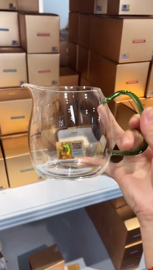 禾器泰然茶海湖绿色