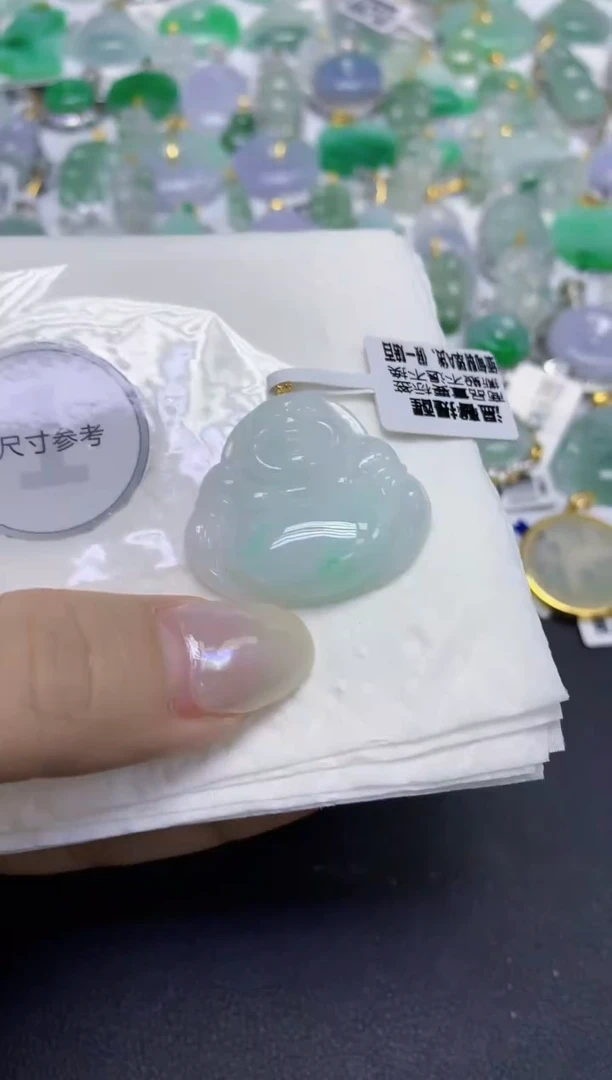 颈饰18K金镶嵌翡翠天然缅甸翡翠A货百元以上9元证书费自理