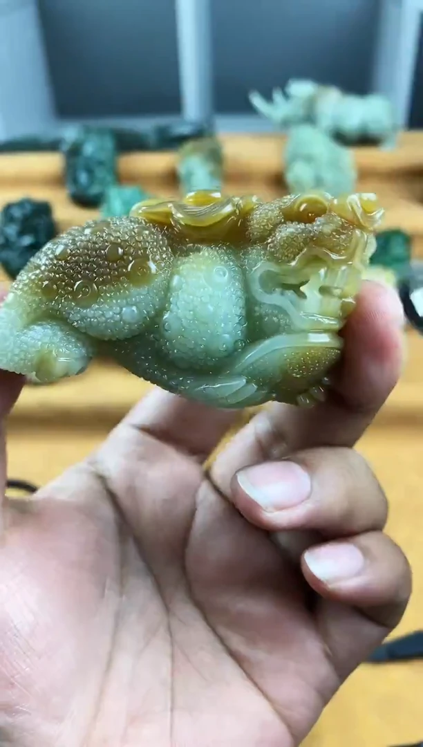 未镶嵌和田玉把件1