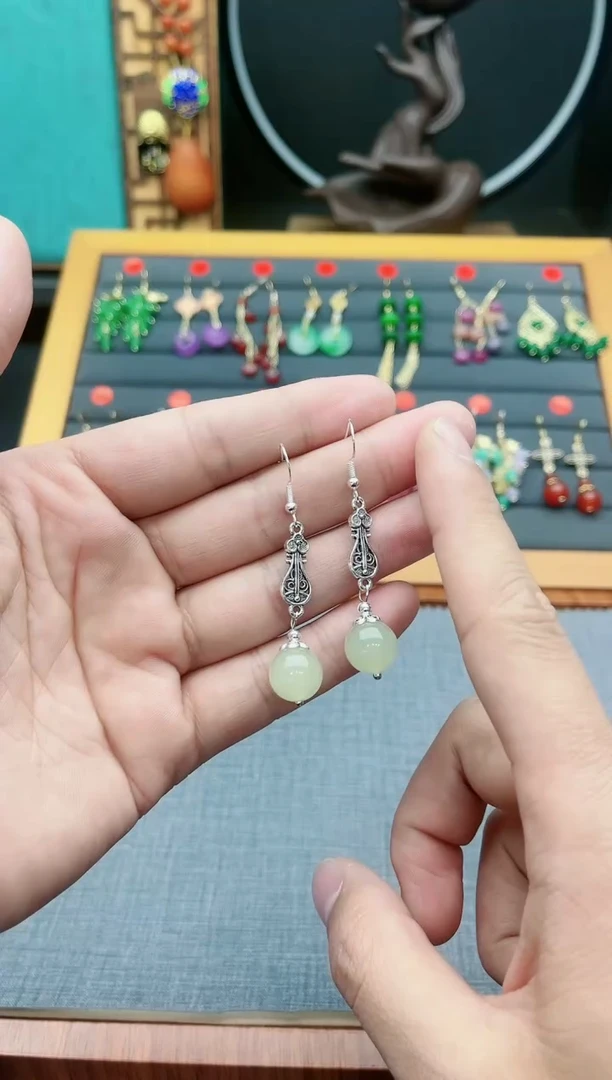 【闪购商品】玛瑙/玉髓耳钉银S925镶嵌211000