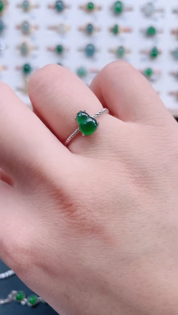 银S925镶嵌戒指翡翠天然翡翠