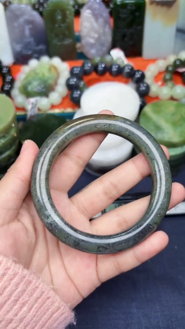 颈饰未镶嵌和田玉和田玉61