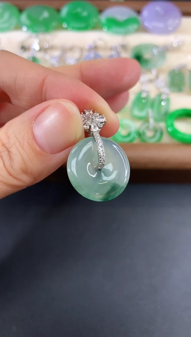 吊坠(不含链)未镶嵌翡翠41买断不退不换|280