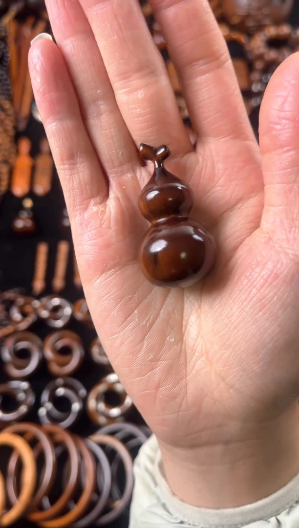 枣木雷击枣木玉化葫芦手把件