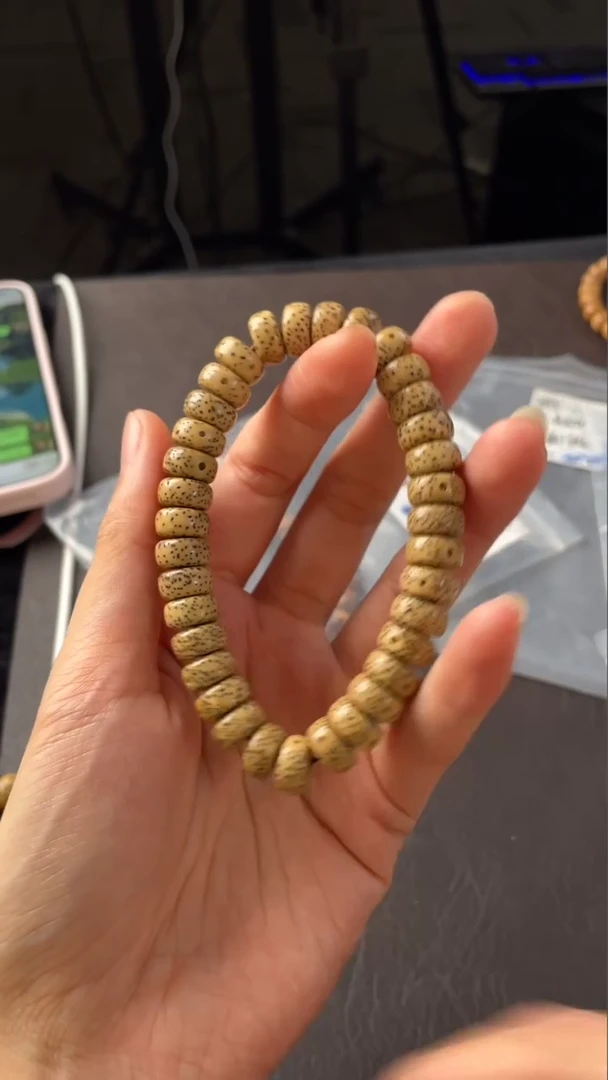 星月菩提手串精工级陈籽药片11*6手串（白）