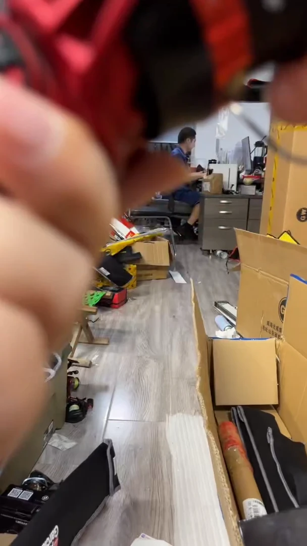 碳素26号路亚竿纺车轮阿布纺车轮红色2000S