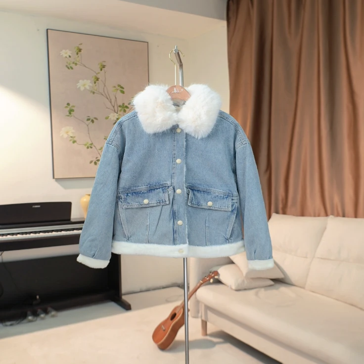 G032 可拆卸毛领加绒加厚牛仔外套女 53XC27