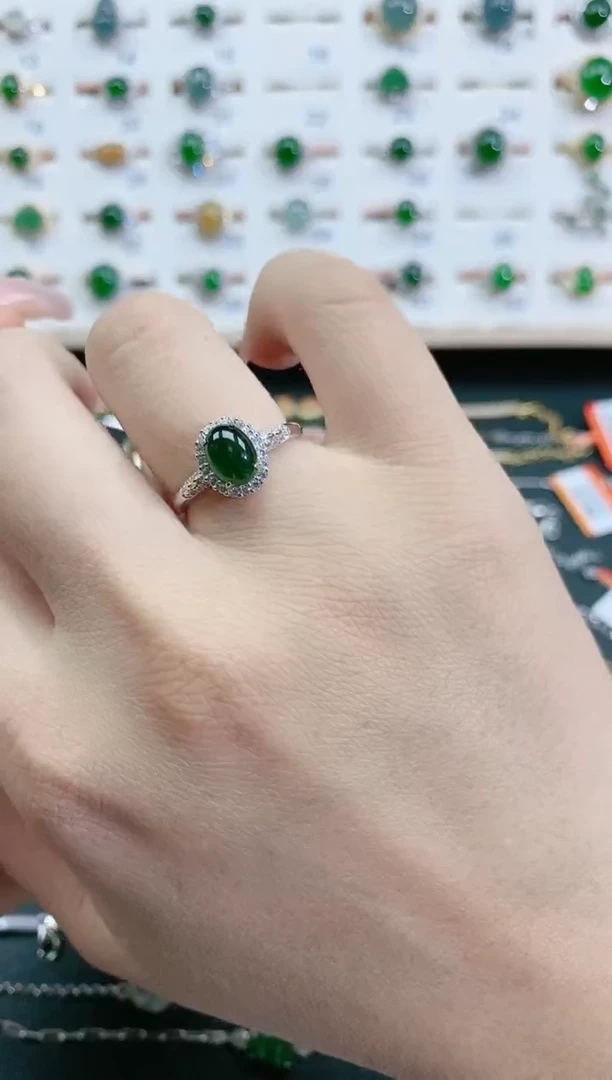 翡翠戒指银S925镶嵌天然翡翠