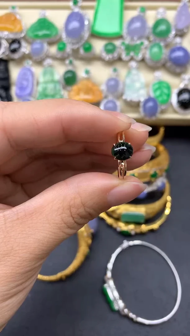 【闪购商品】翡翠戒指18K金镶嵌465-中国好珍宝