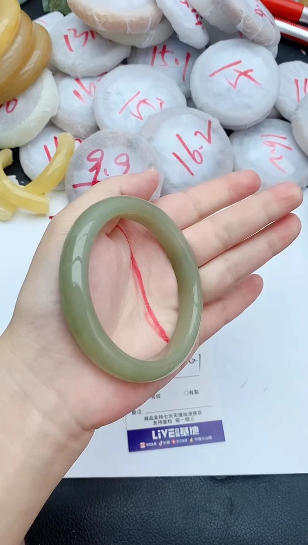 未镶嵌手镯石英质玉30+60/61
