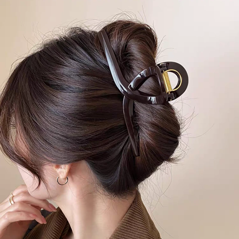 法式一字抓夹大号鲨鱼夹发量多闭眼入盘发夹2025新款气质百搭发卡
