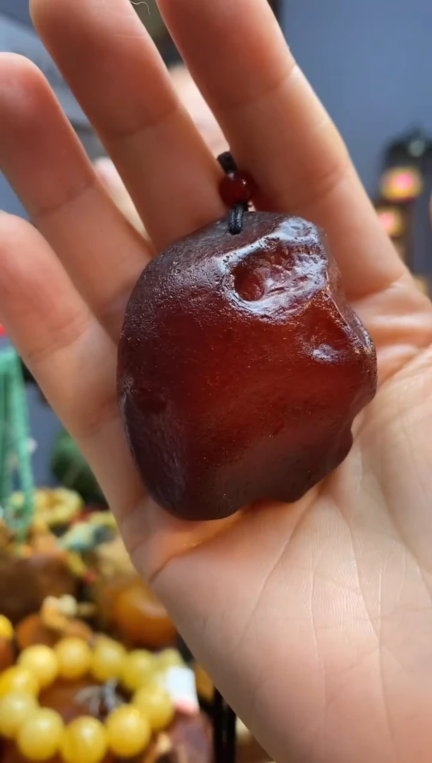 琥珀颈饰未镶嵌吊坠
