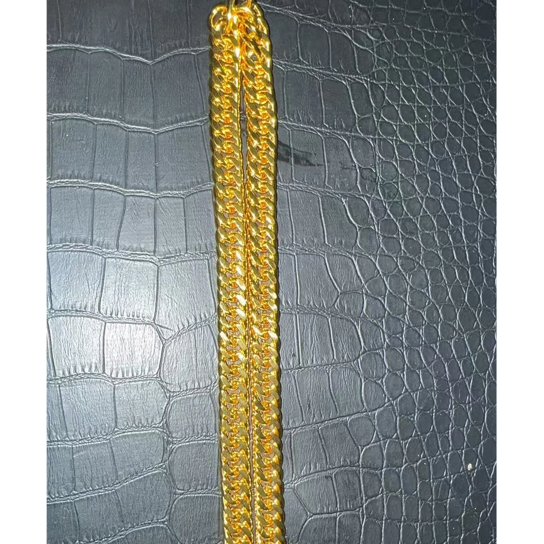 D129【珍藏级别】时尚雕刻项链