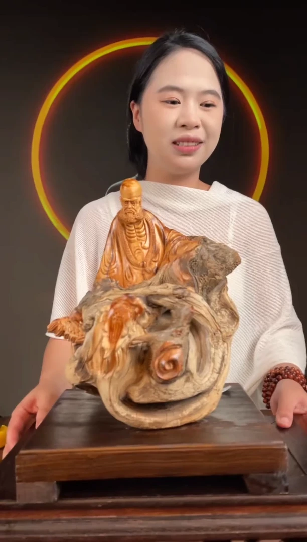 柏木（崖柏）手工摆件,先抢先得! 编号:120