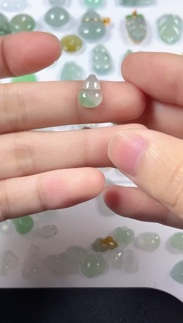 未镶嵌裸石翡翠缅甸天然翡翠