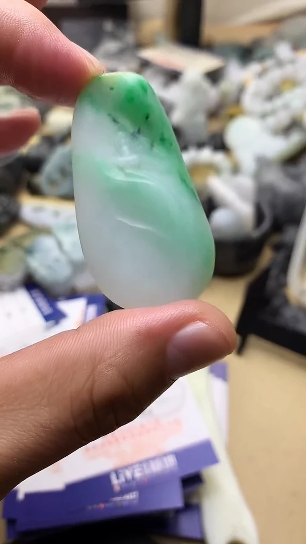 【闪购商品】定制翡翠未镶嵌翡翠1