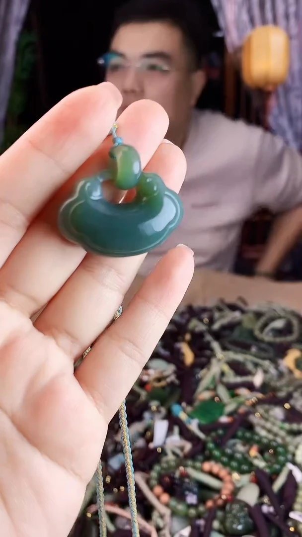 未镶嵌和田玉挂件拍一发一多样性发货