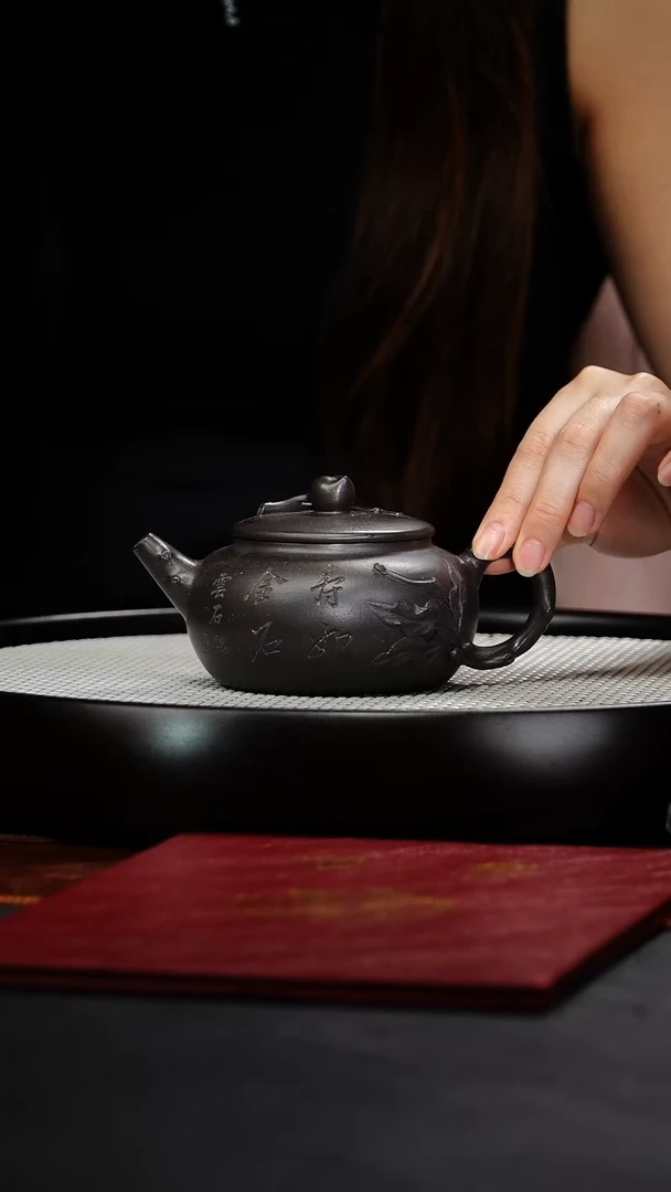 茶壶紫砂张彩萍  福桃129  天青泥 260毫升