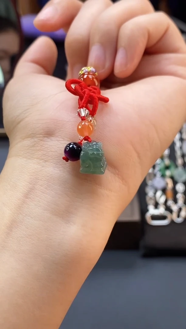 颈饰未镶嵌翡翠10936