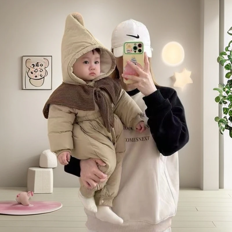 婴幼儿夹棉连体衣冬季保暖哈衣爬服宝宝北欧连帽外出服洋气