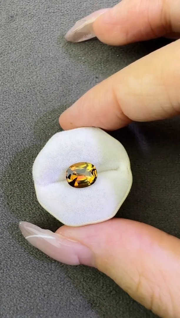 未镶嵌珠宝半成品碧玺1.38ct