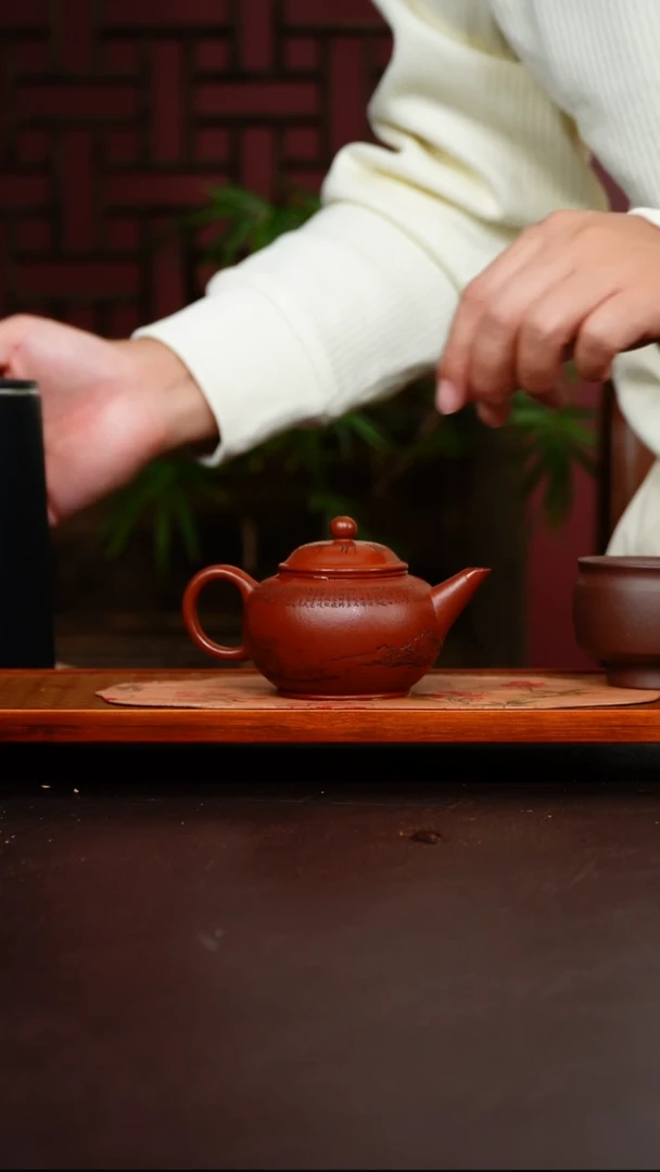茶壶紫砂紫砂凡尘刻绘大红袍水平一套
