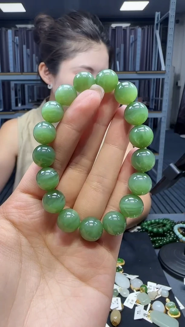 手串未镶嵌和田玉1
