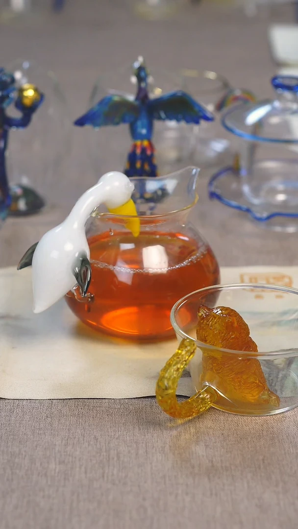 晶焱鹈鹕公道杯+猫猫主人杯